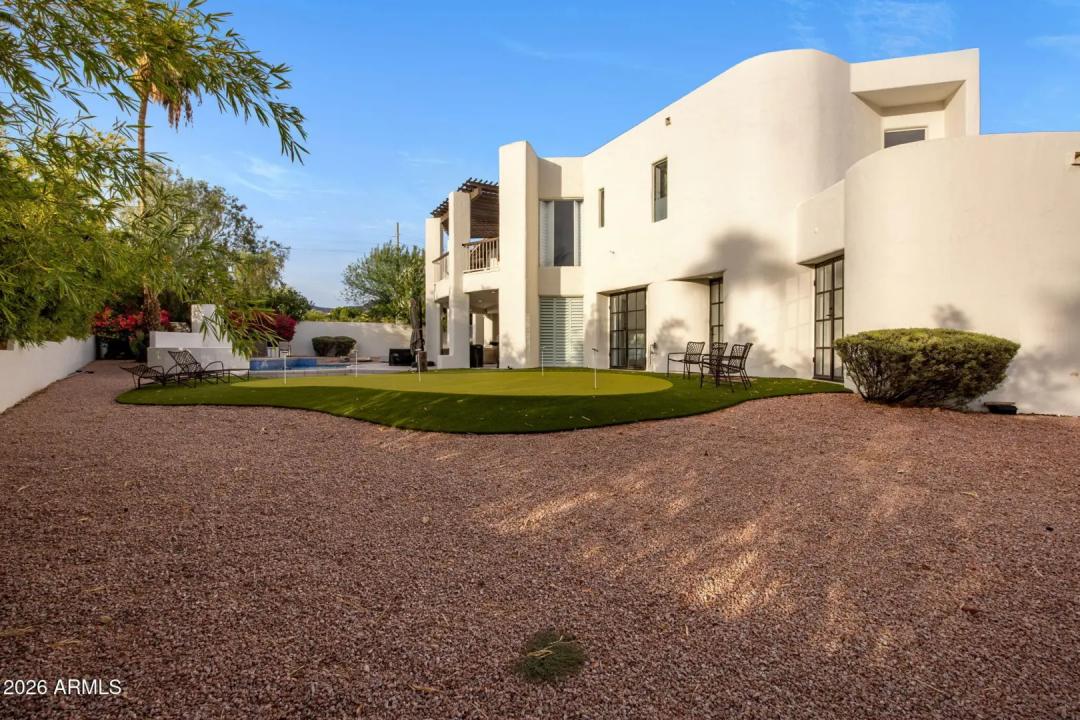 Real Estate Picture 50