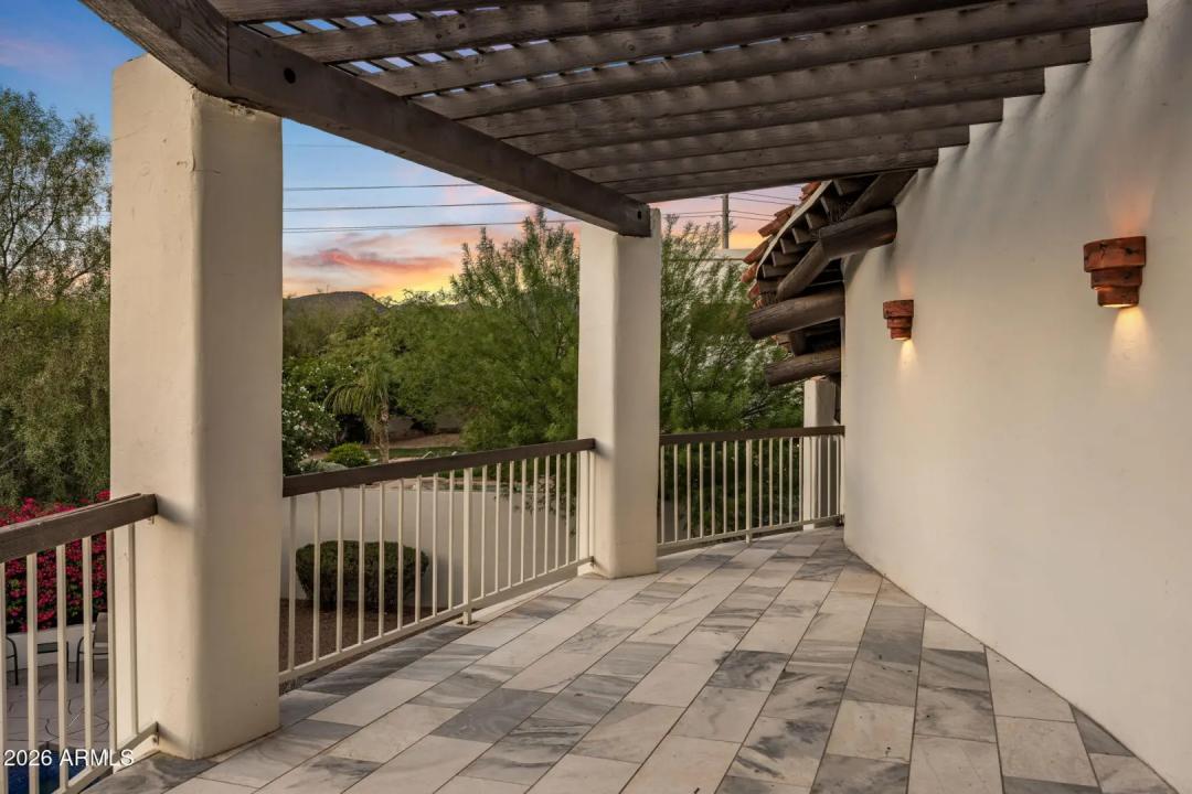 Real Estate Picture 39