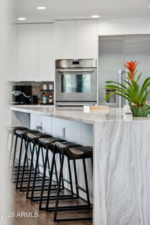 Real Estate Picture 19