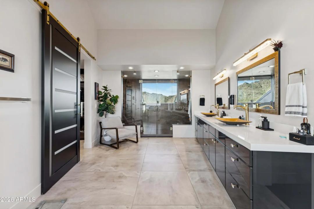 Real Estate Picture 36