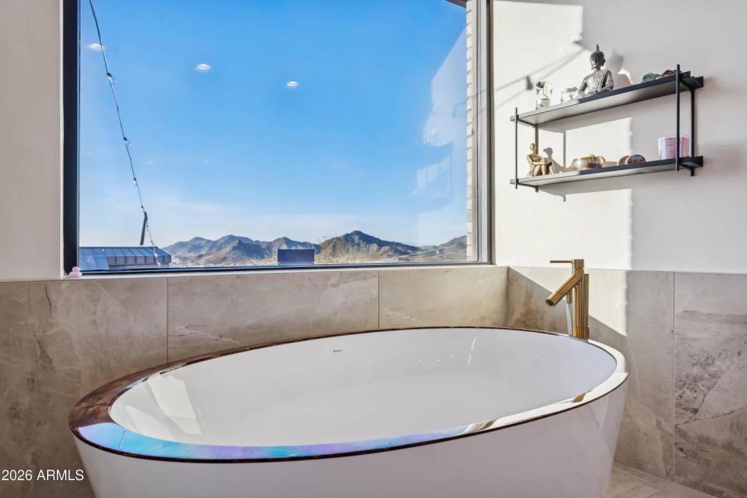 Real Estate Picture 37