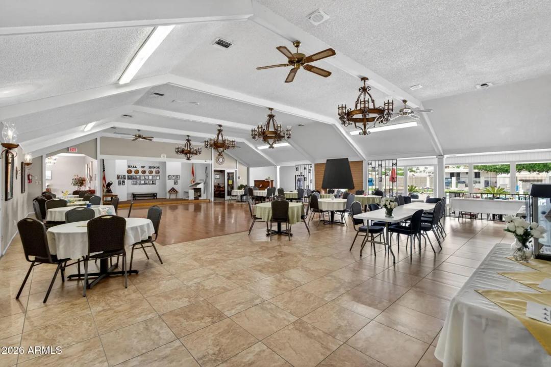 Real Estate Picture 22