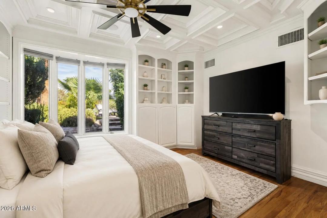 Real Estate Picture 56