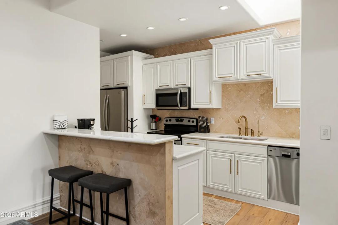 Real Estate Picture 55