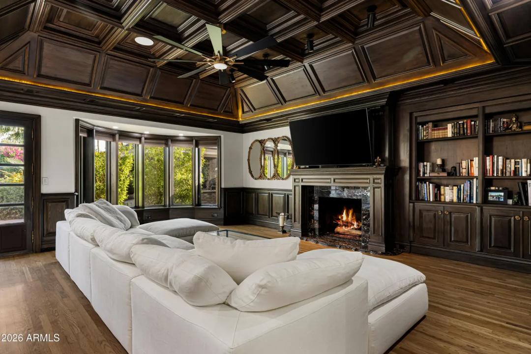Real Estate Picture 18