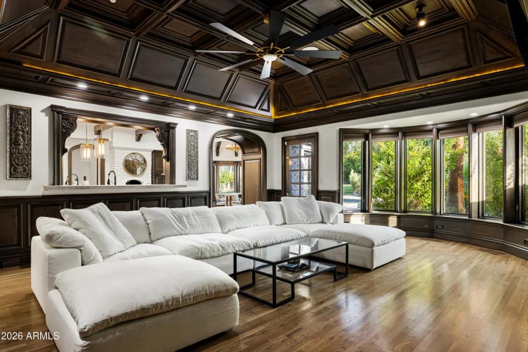 Real Estate Picture 19