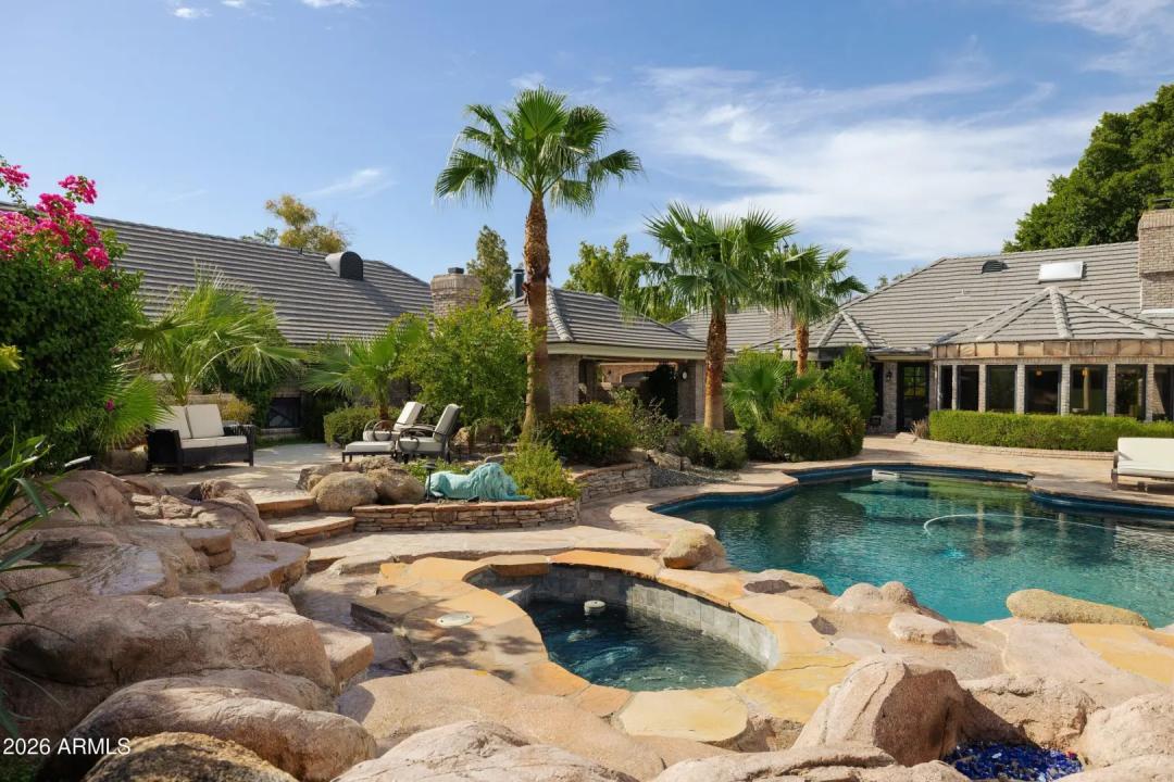 Real Estate Picture 39