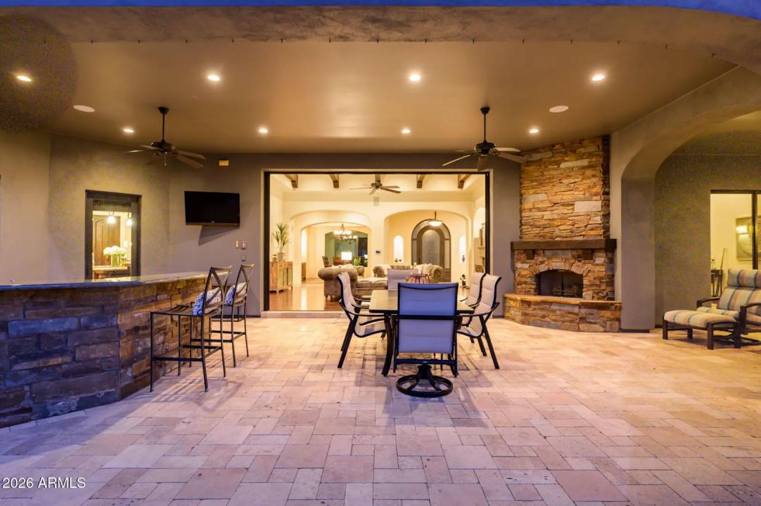 Real Estate Picture 40