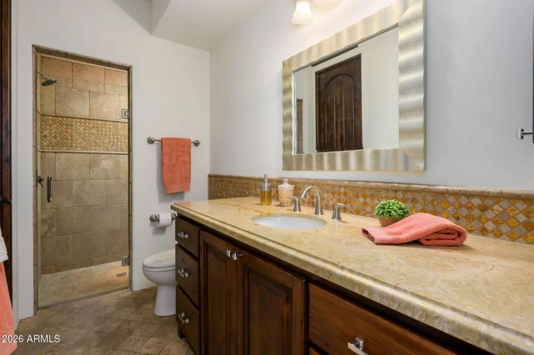 Real Estate Picture 34
