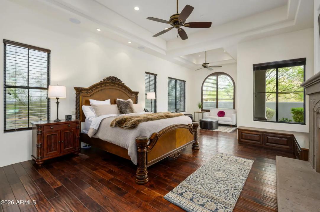 Real Estate Picture 19