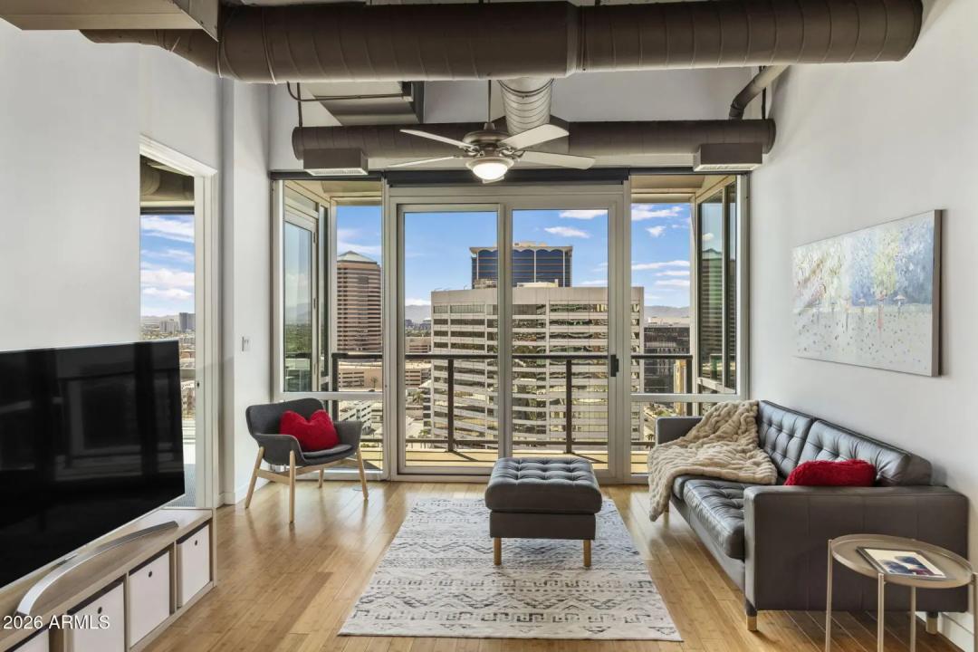 1 E LEXINGTON Avenue 1502 Phoenix AZ 85012