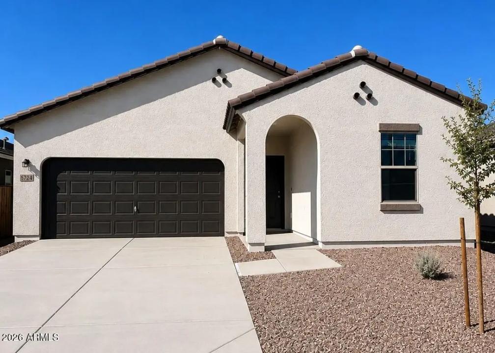 5724 E HORNBLENDE Way San Tan Valley AZ 85143