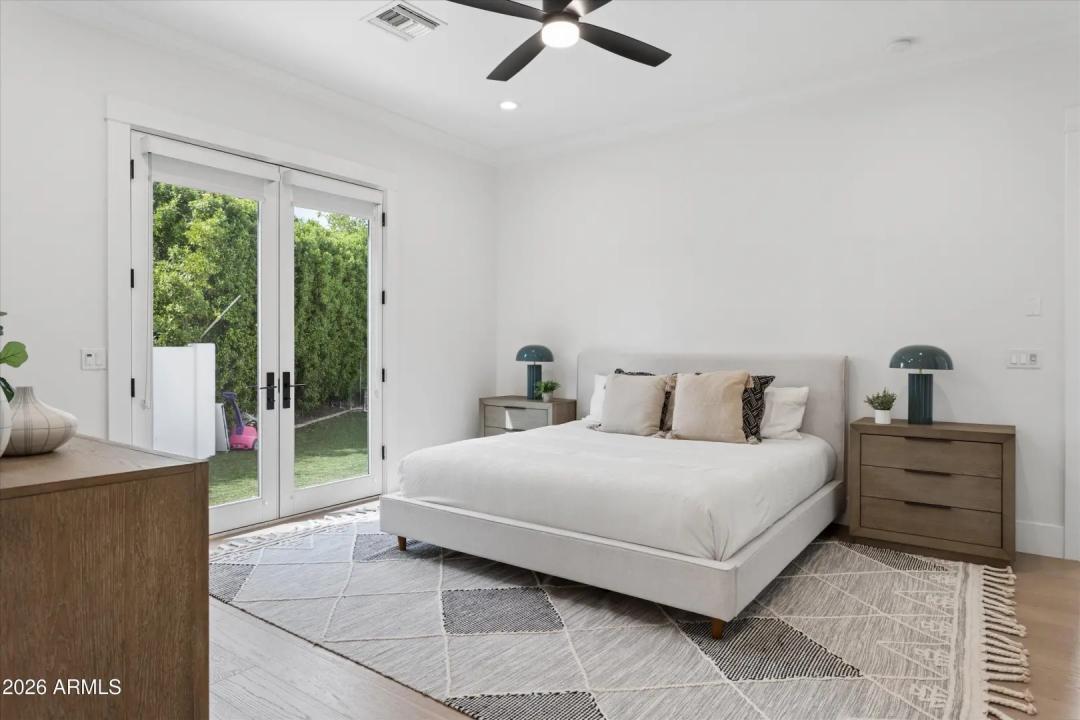Real Estate Picture 15
