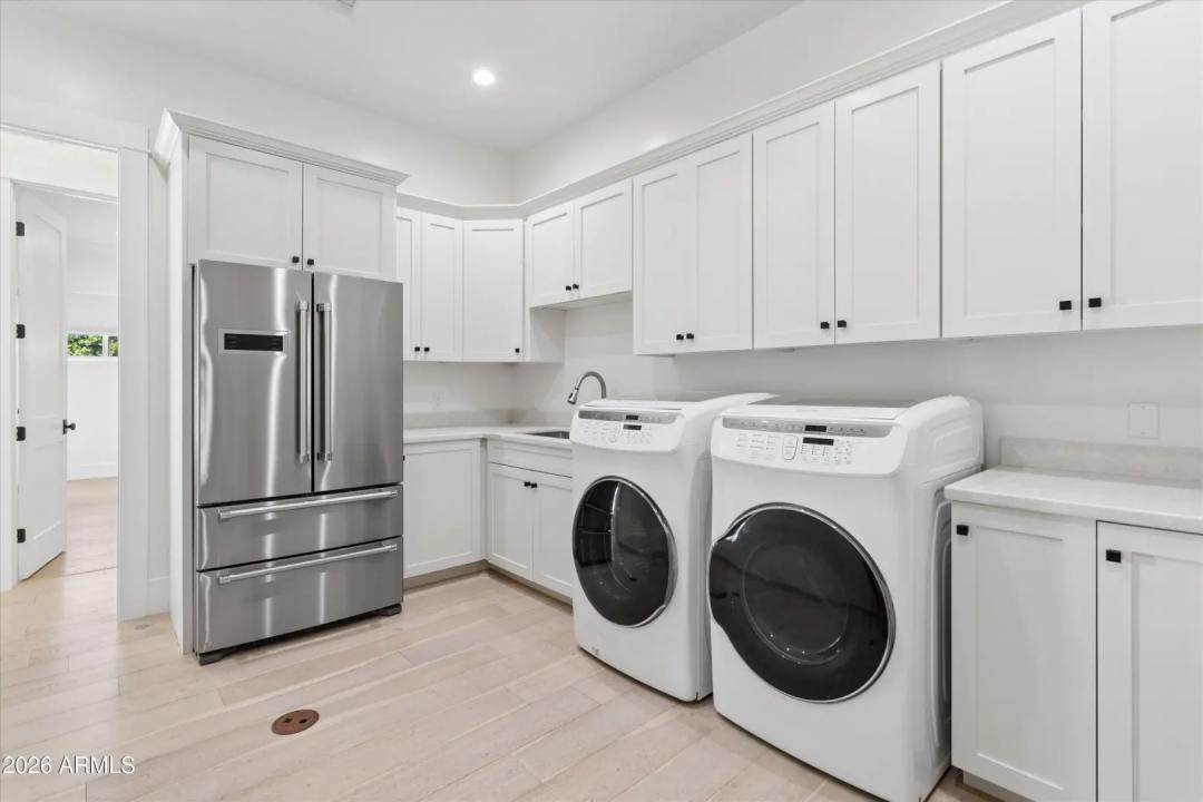 Real Estate Picture 29