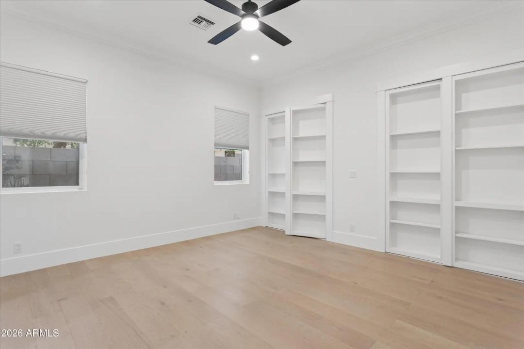 Real Estate Picture 27