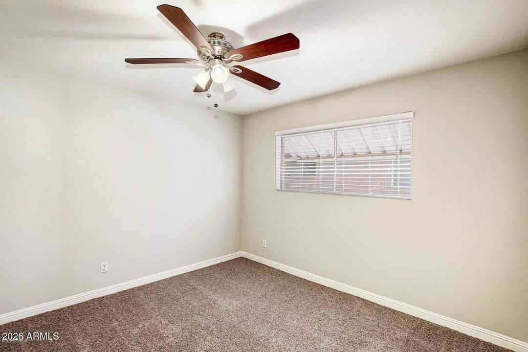 Real Estate Picture 9