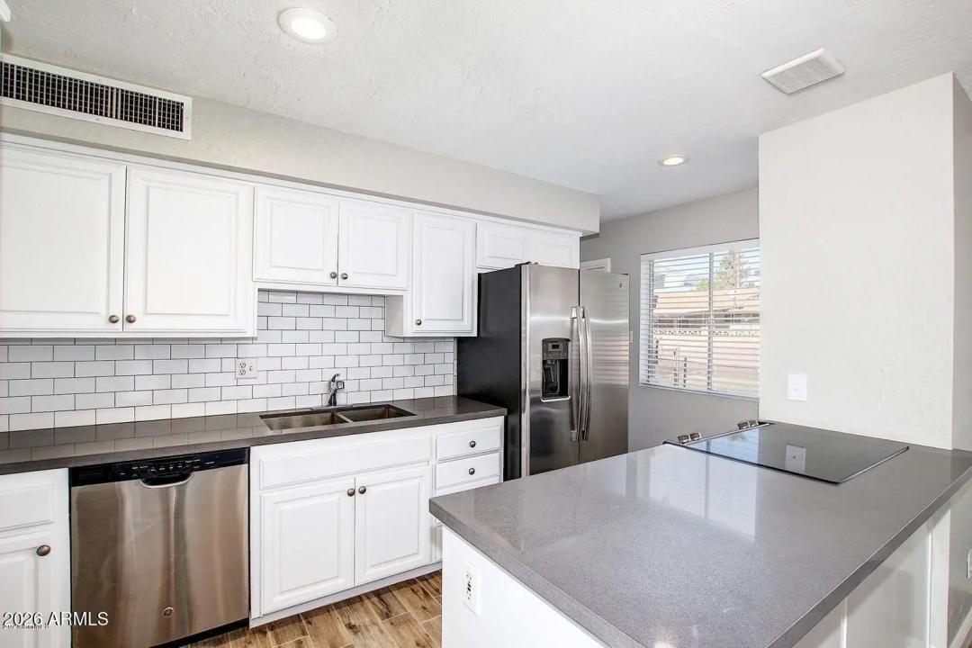 8702 E Bonnie Rose Avenue Scottsdale AZ 85250