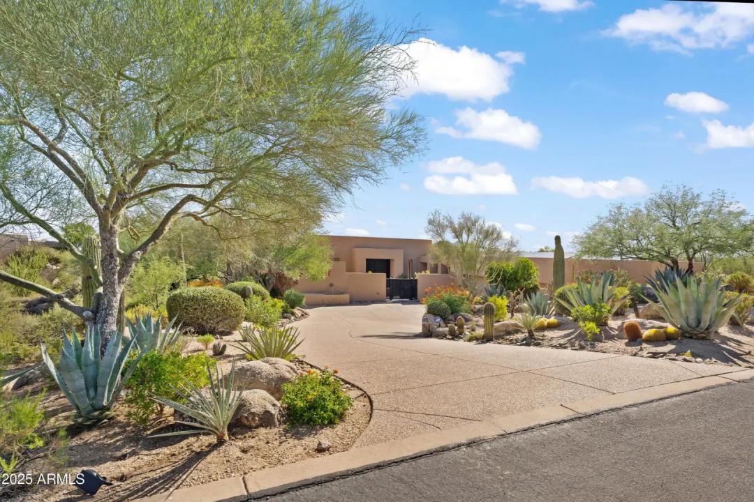 Real Estate Picture 7