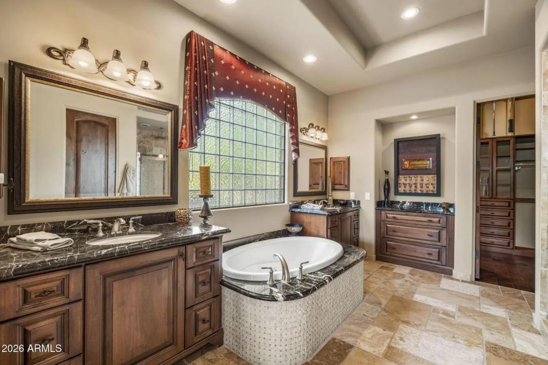 Real Estate Picture 19