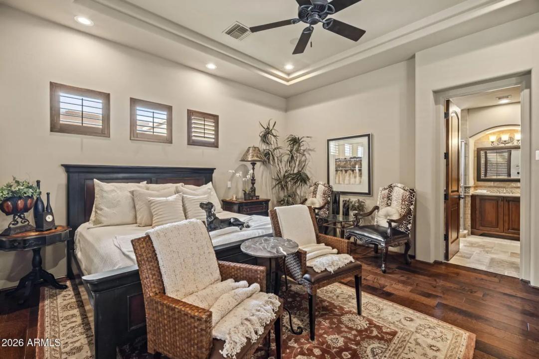 Real Estate Picture 26