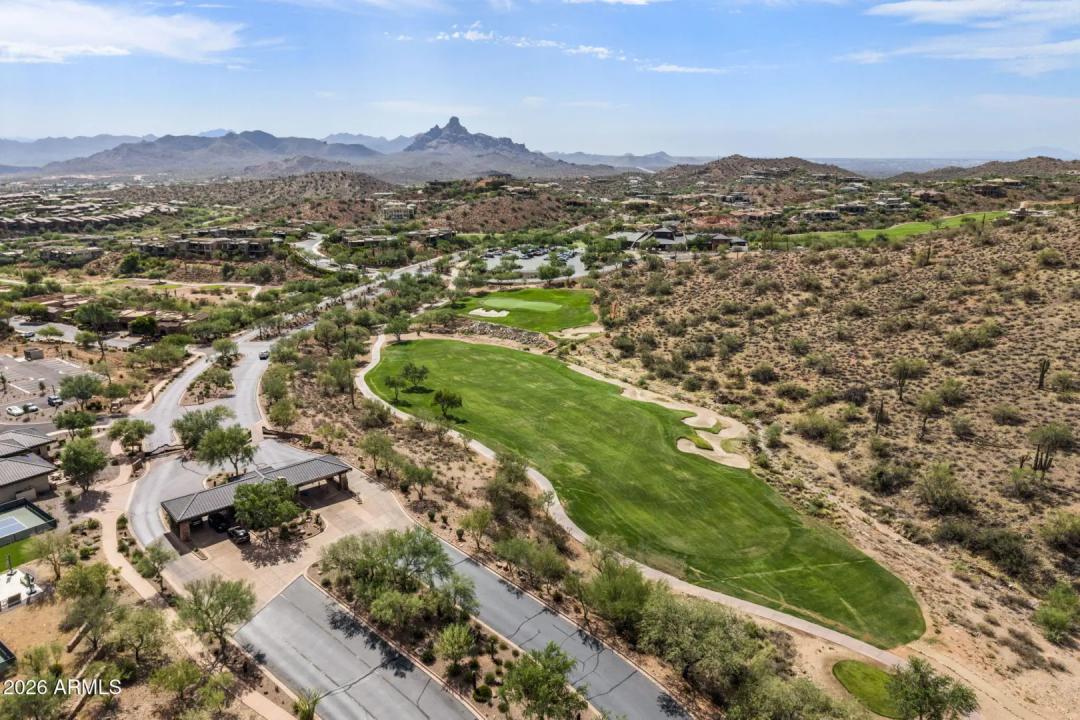 Real Estate Picture 35