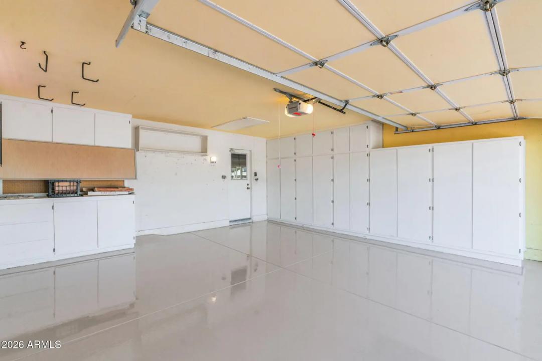 Real Estate Picture 38