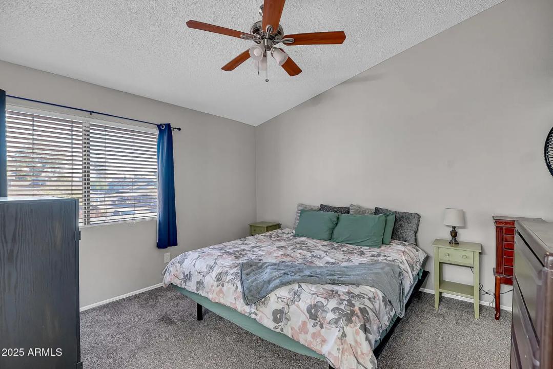 Real Estate Picture 9