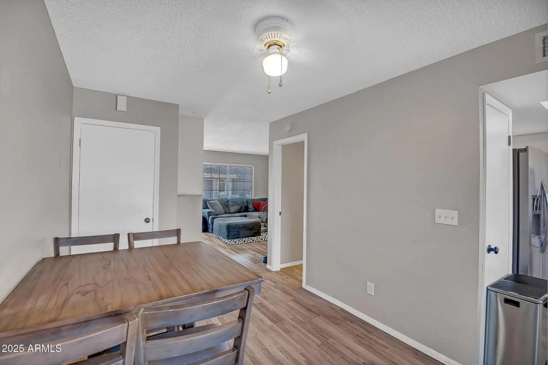 Real Estate Picture 19