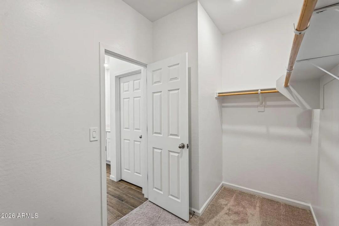 Real Estate Picture 29