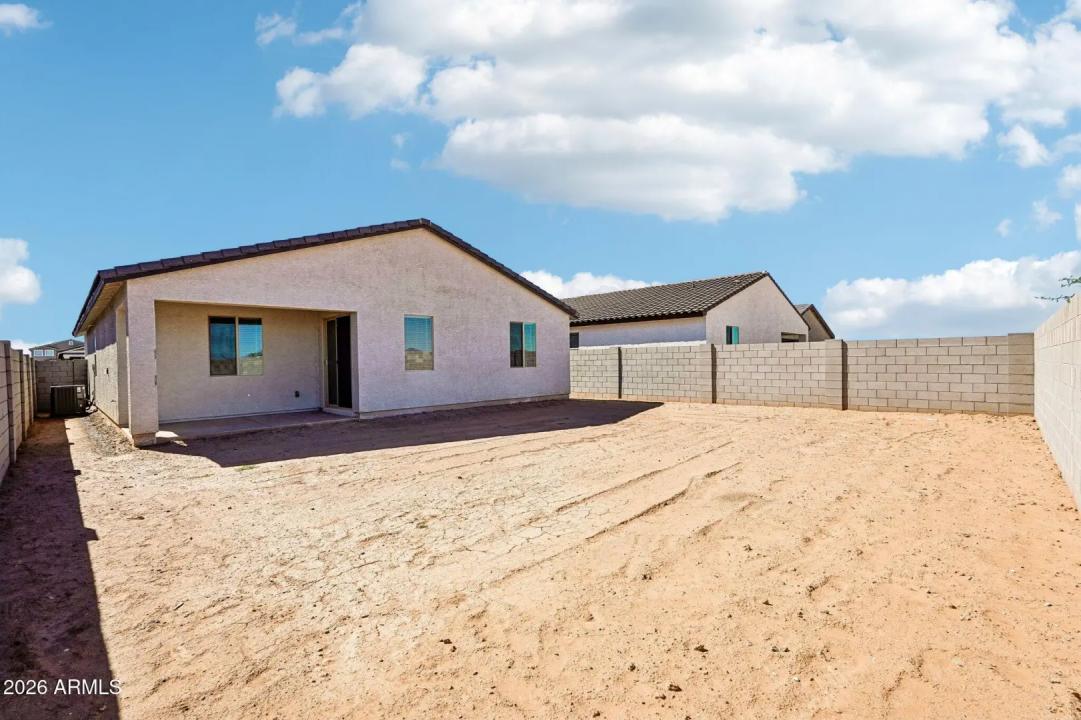 Real Estate Picture 38