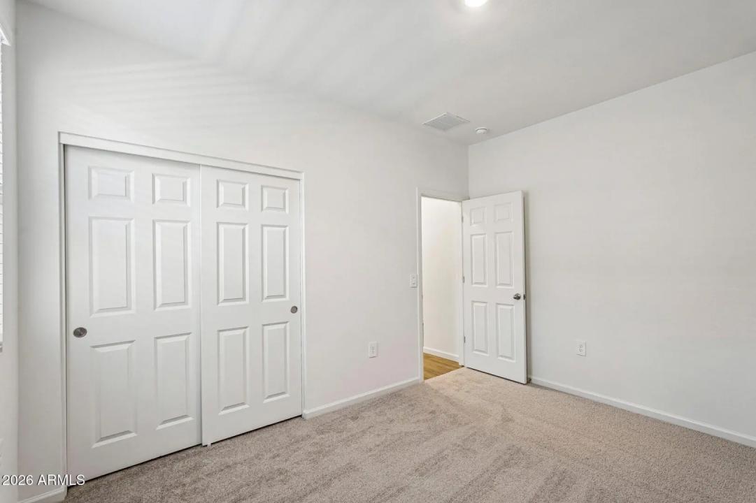 Real Estate Picture 19