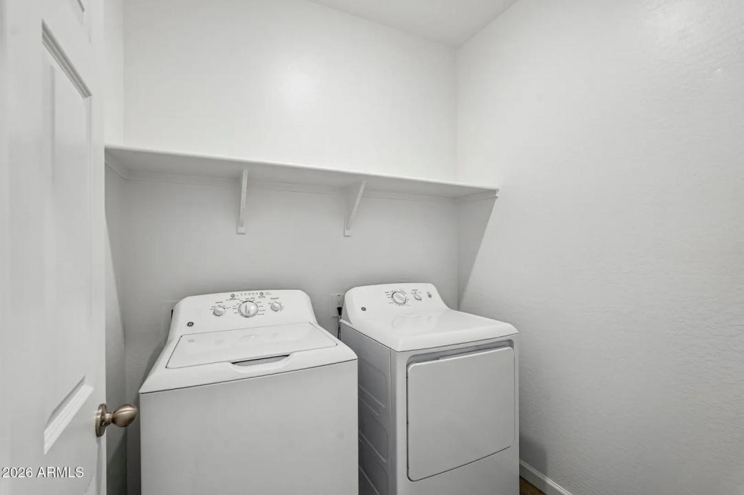 Real Estate Picture 20
