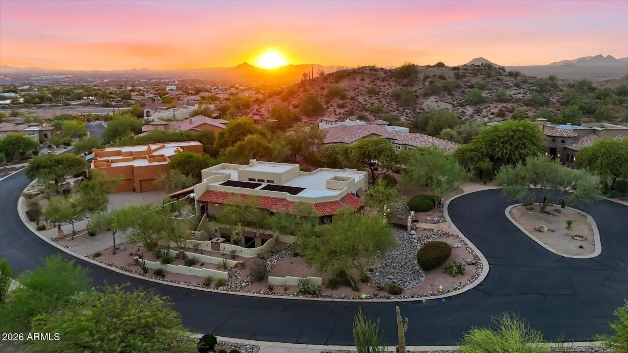 Real Estate Picture 1