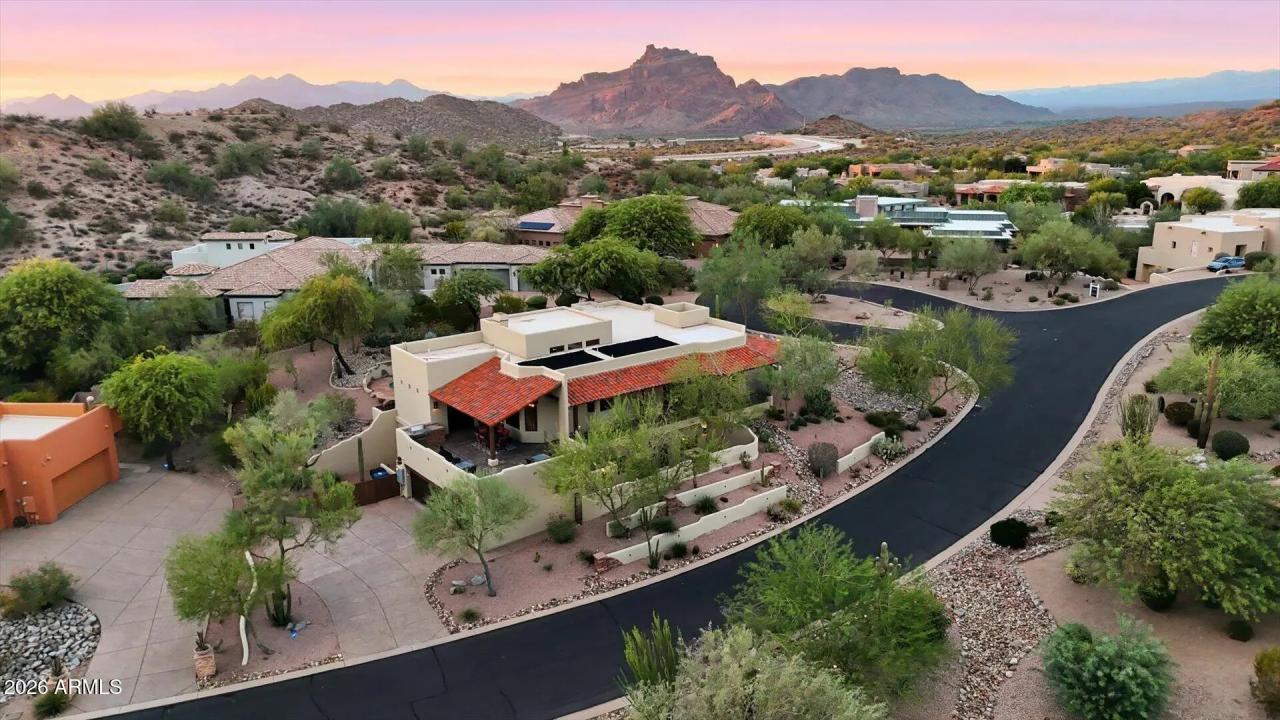 Real Estate Picture 2