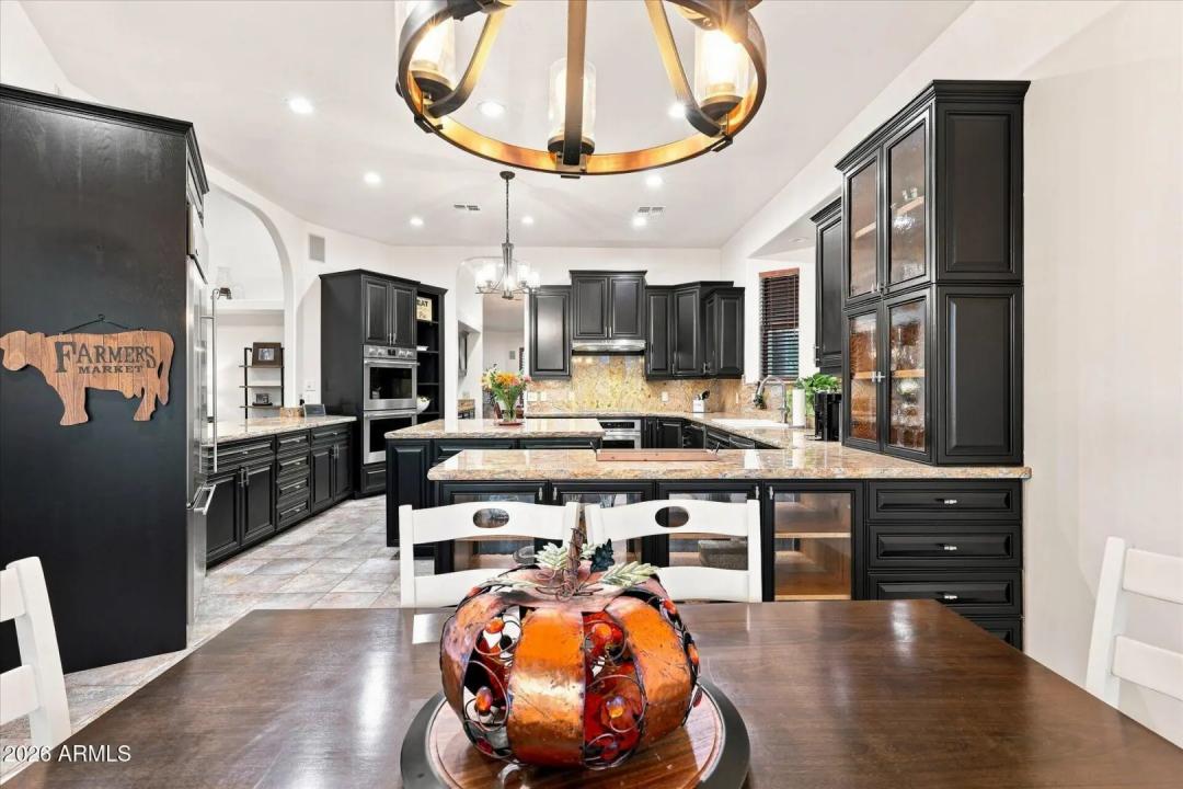 Real Estate Picture 27