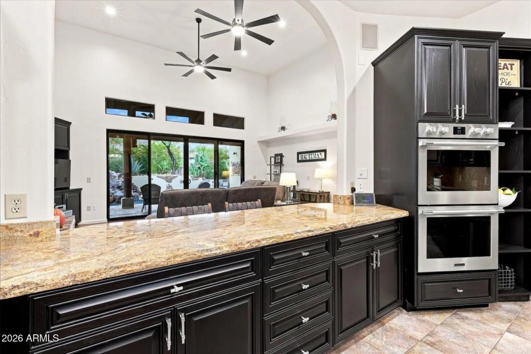 Real Estate Picture 34
