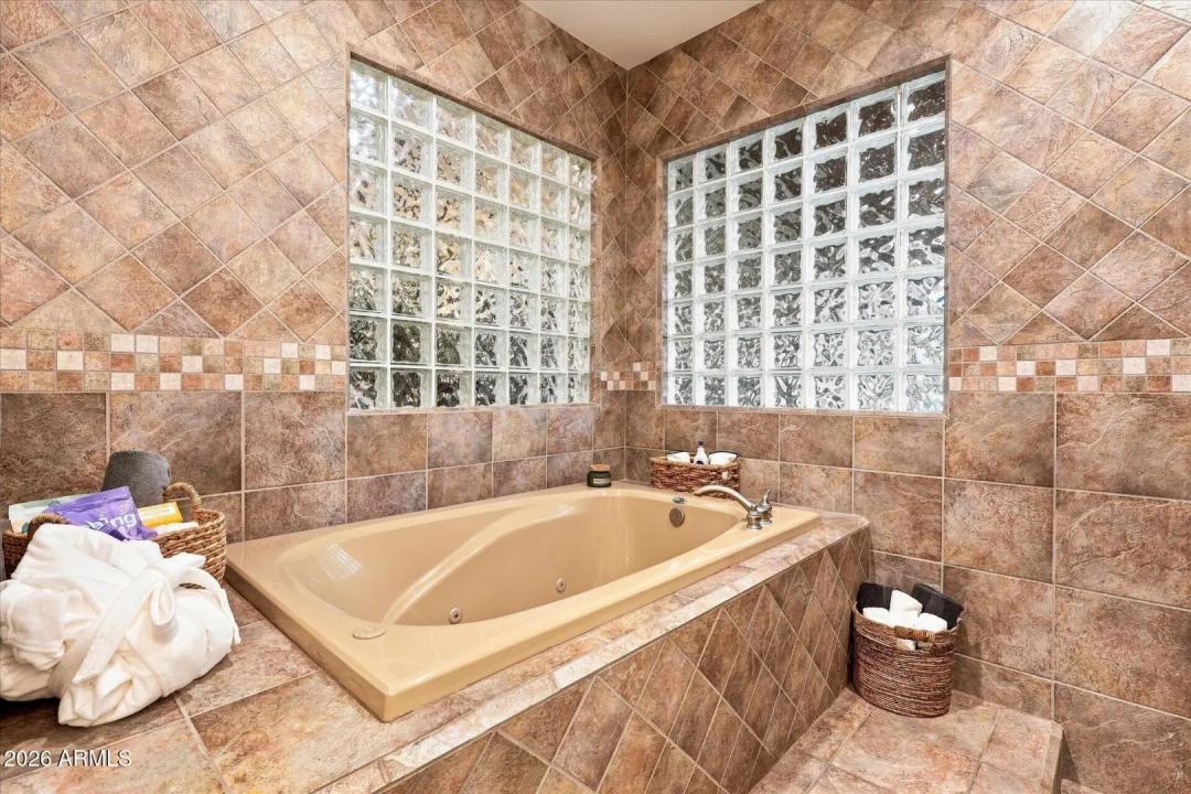 Real Estate Picture 48
