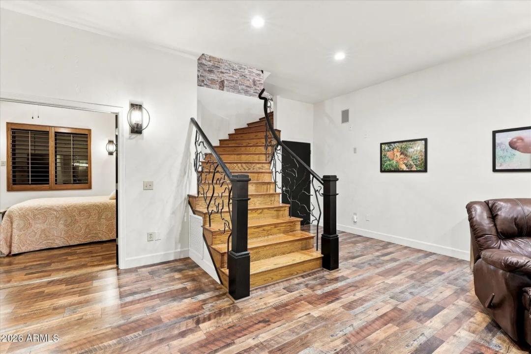 Real Estate Picture 57