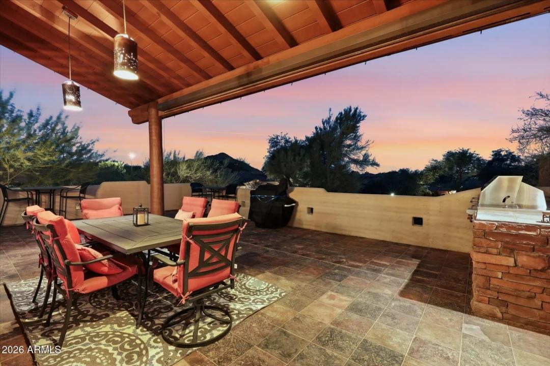 Real Estate Picture 92