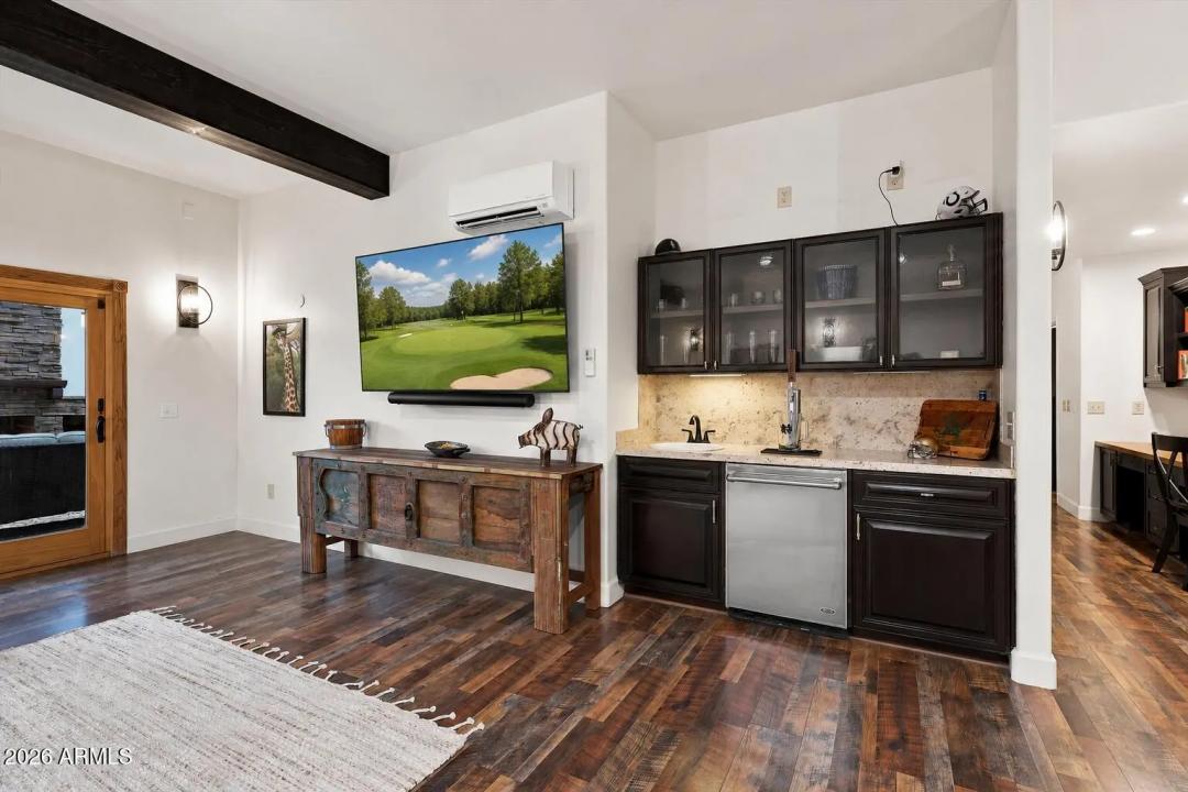 Real Estate Picture 63