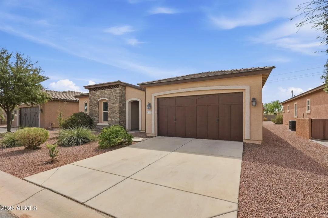 Real Estate Picture 13