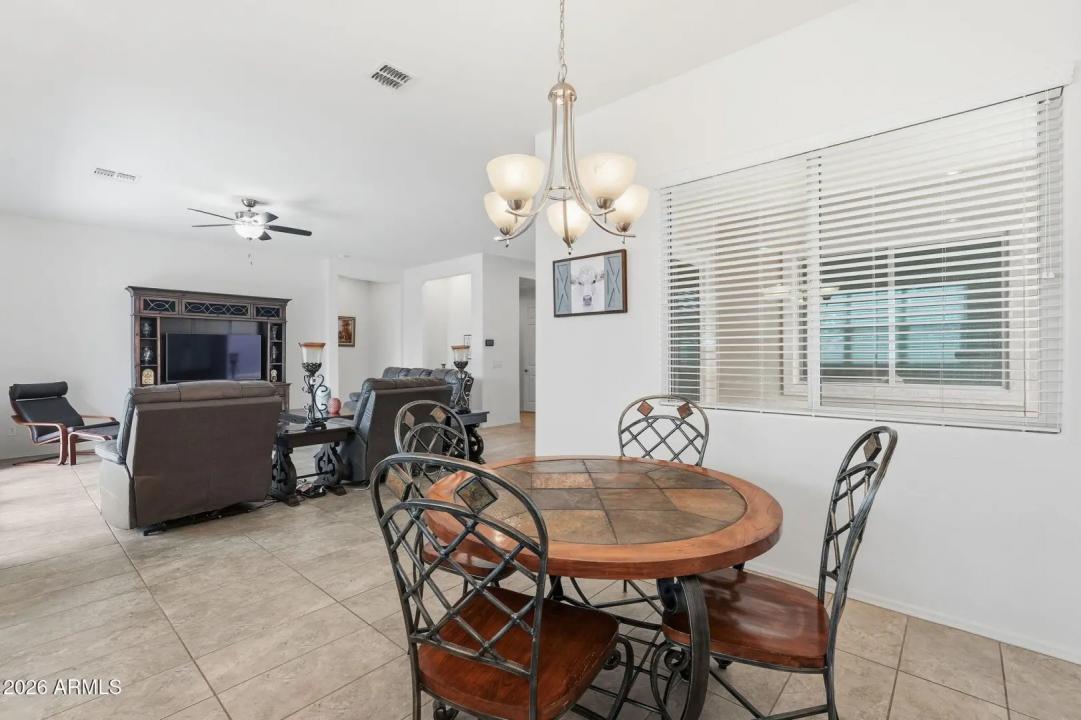 Real Estate Picture 19