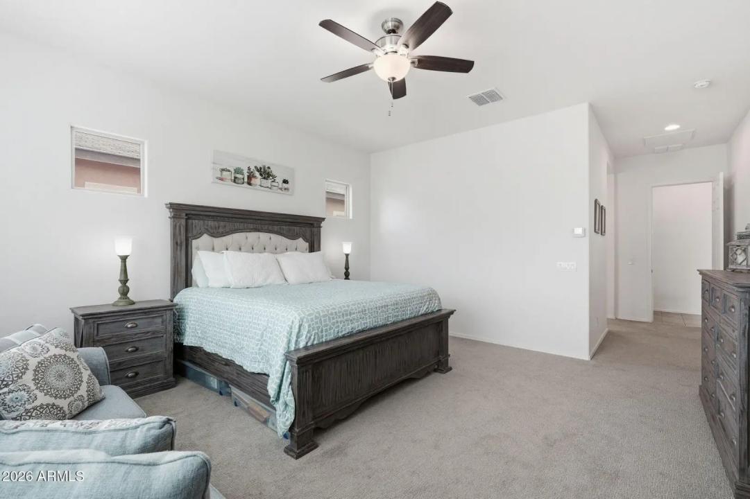Real Estate Picture 29