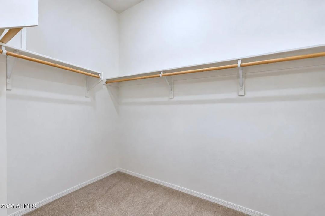 Real Estate Picture 33