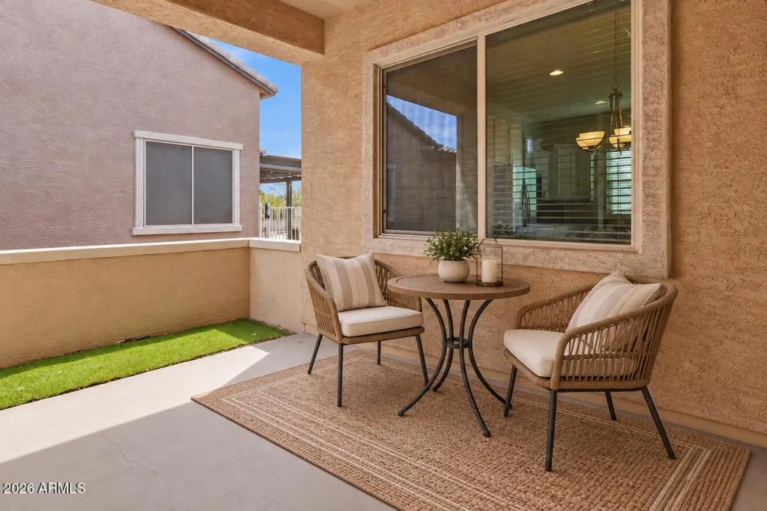 Real Estate Picture 35