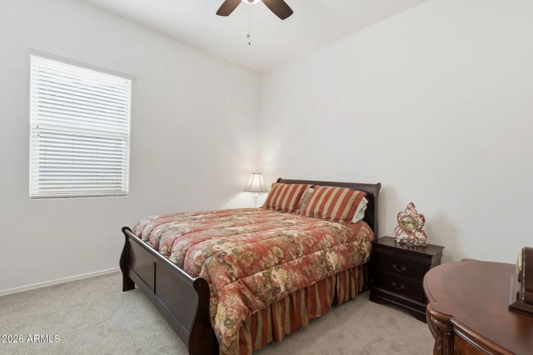 Real Estate Picture 37