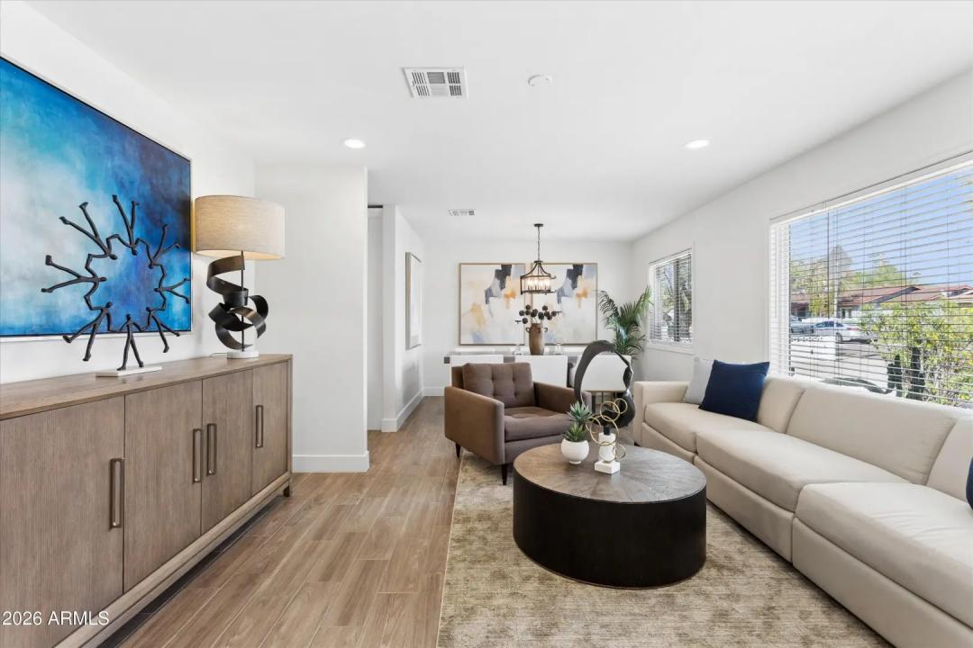 Real Estate Picture 2