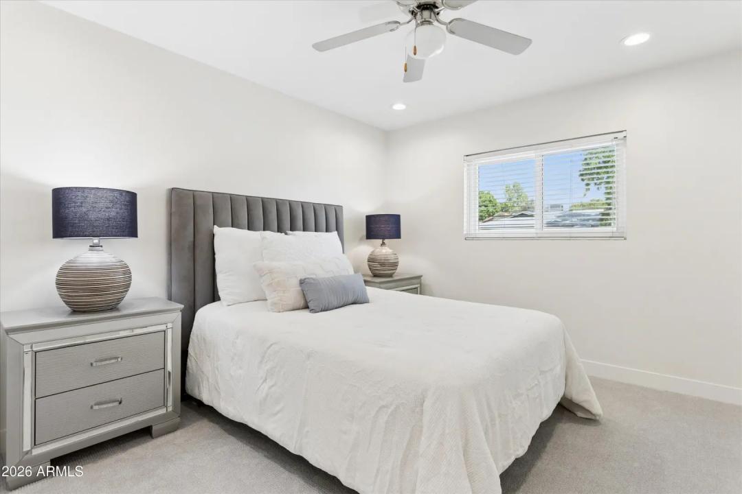 Real Estate Picture 20