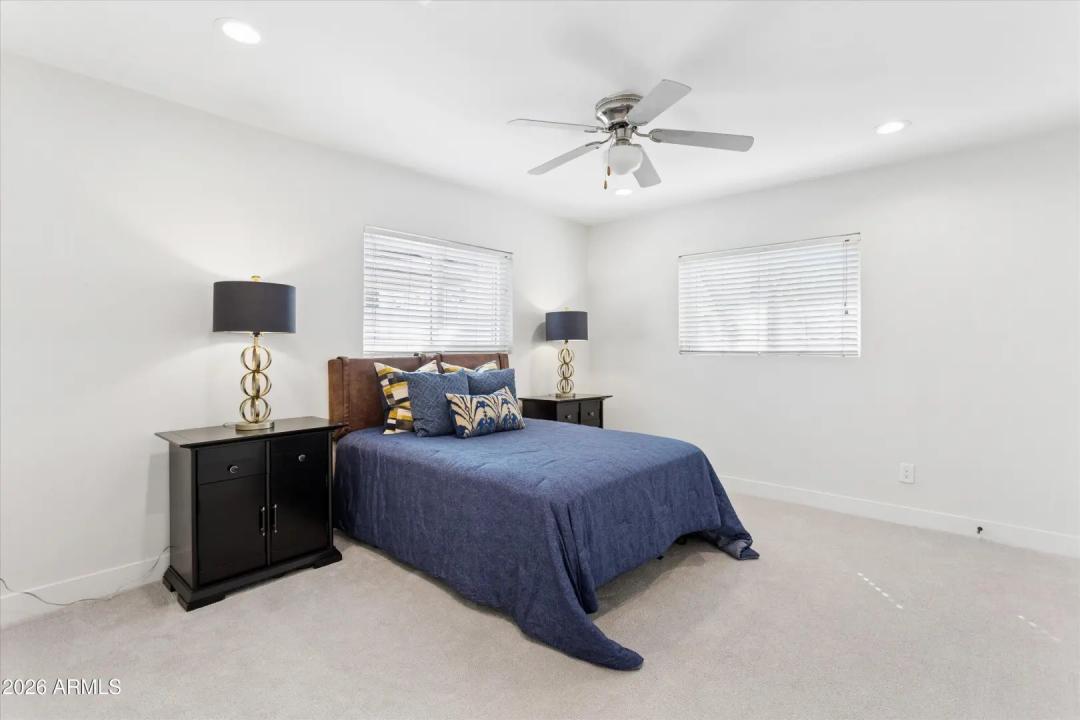 Real Estate Picture 23