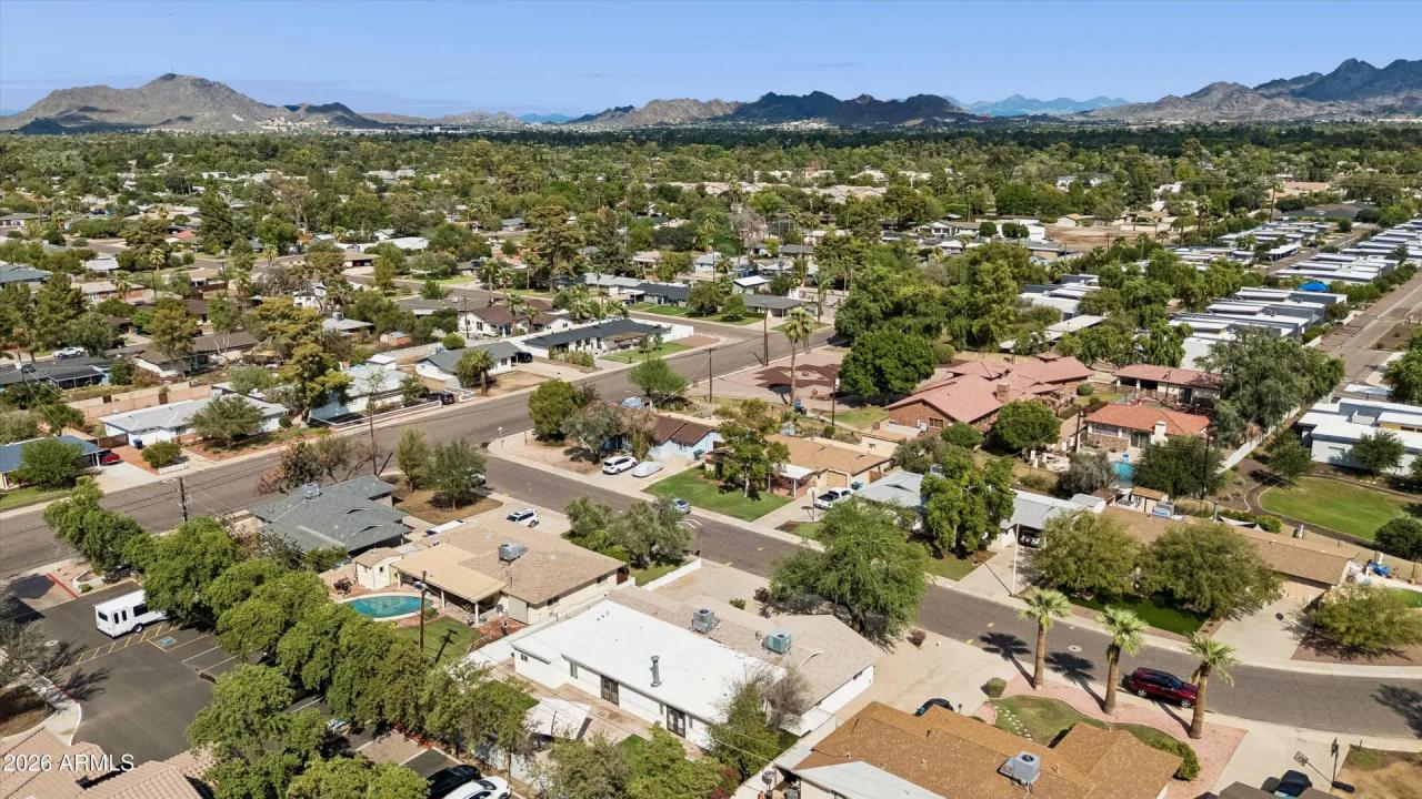 Real Estate Picture 27